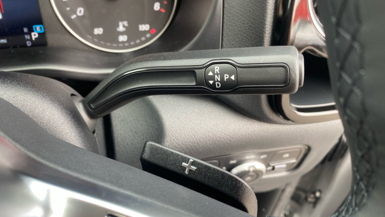 Mercedes-Benz Vito L2 Diesel Rwd 119CDI Select Crew Van 9G-Tronic